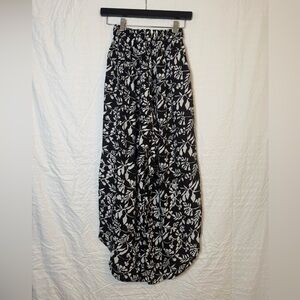 Tiare Hawaii Black and White Wide Leg Pants NEW without tags.